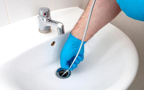 How to Get Rid of Smelly Drains in Bathroom